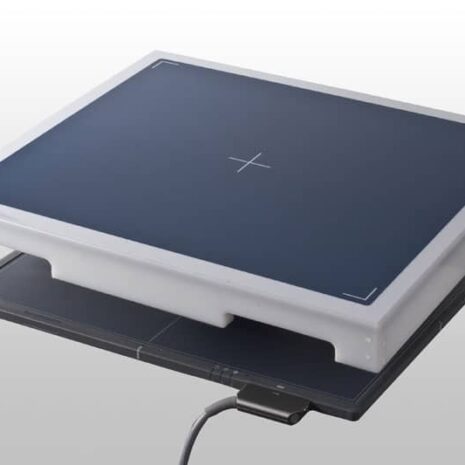 5-5 Two stacked flat panels with dark blue surfaces and white edges, each featuring a centered crosshair and connected cable.