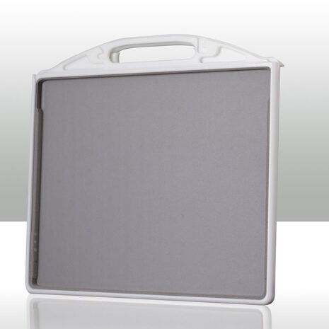 7_13 Angled view of a gray panel with a white frame and integrated handle.