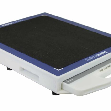 ET1417V_TOP-HERO2 Angled view of a white rectangular panel with a black textured surface, blue border, and a handle cutout on the side